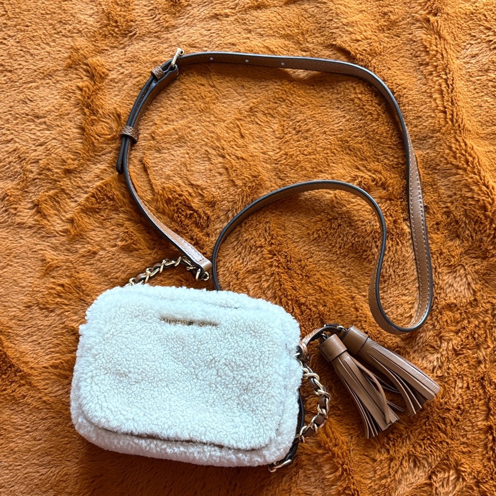 Michael Kors Crossbody Bag